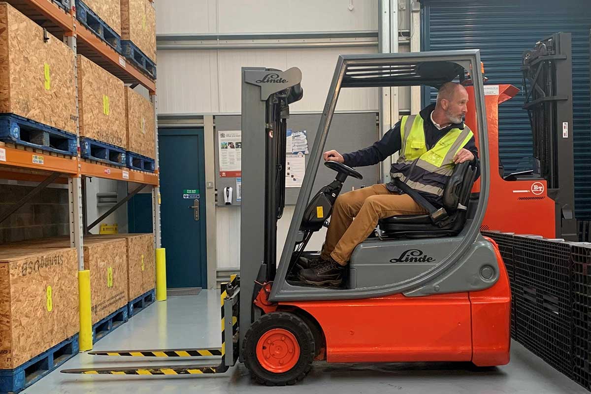 Counterbalance Truck